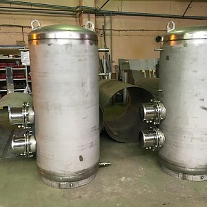 Промышленный водонагреватель 1000л.